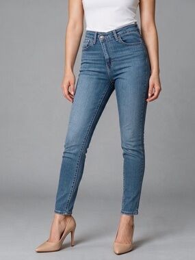 Levi's 721 High Rise Skinny Jeans 29x30 Medium Wash